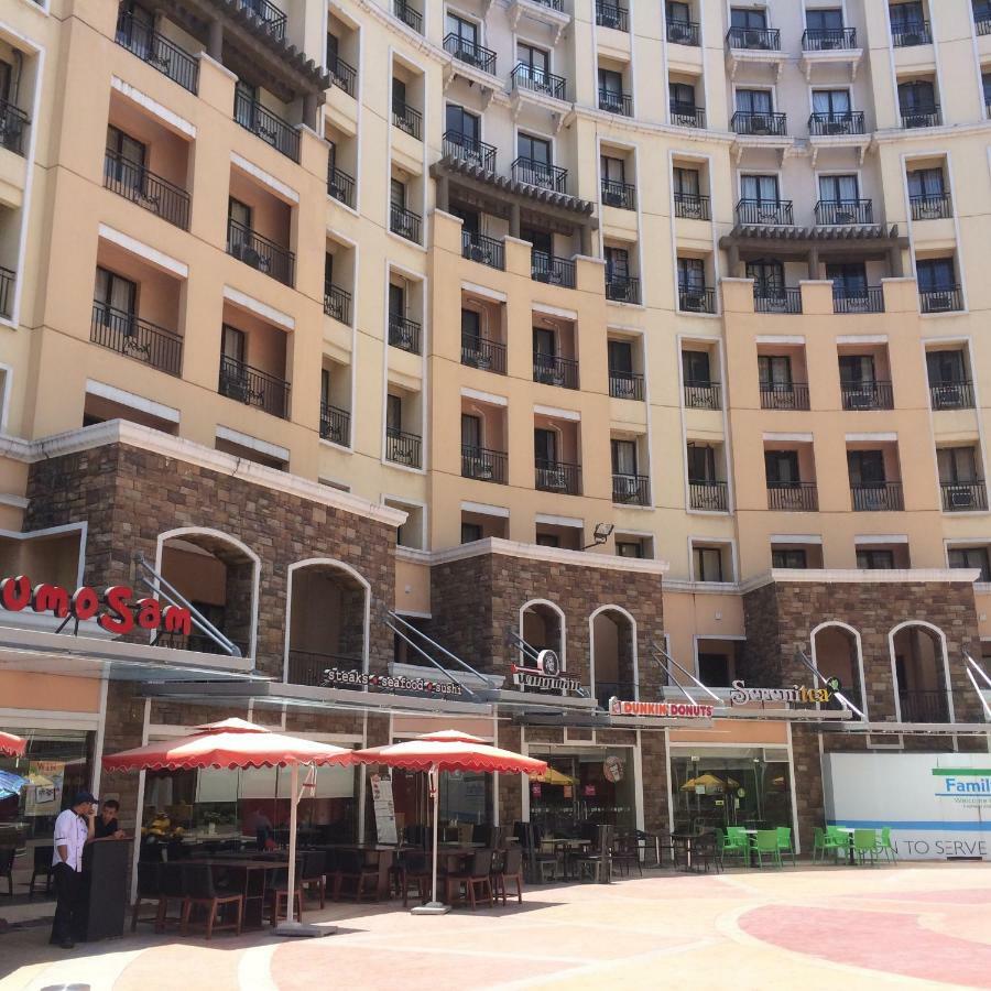 Resorts World Condo Manila Exterior foto